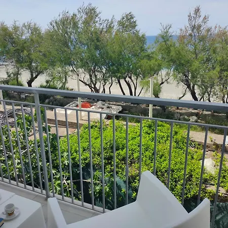 Incatevole Sul Mare Apartment *